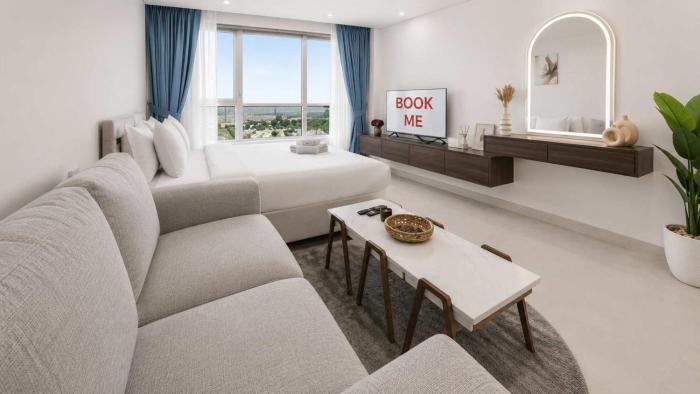 Free housekeeping visits during your stay - StayShort - Studio in Damac Hills Sleeps 2 with Balcony