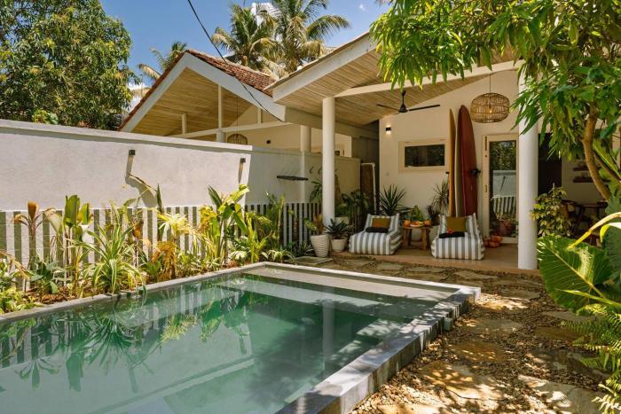 Modern Villa With Pool 250m to Sea