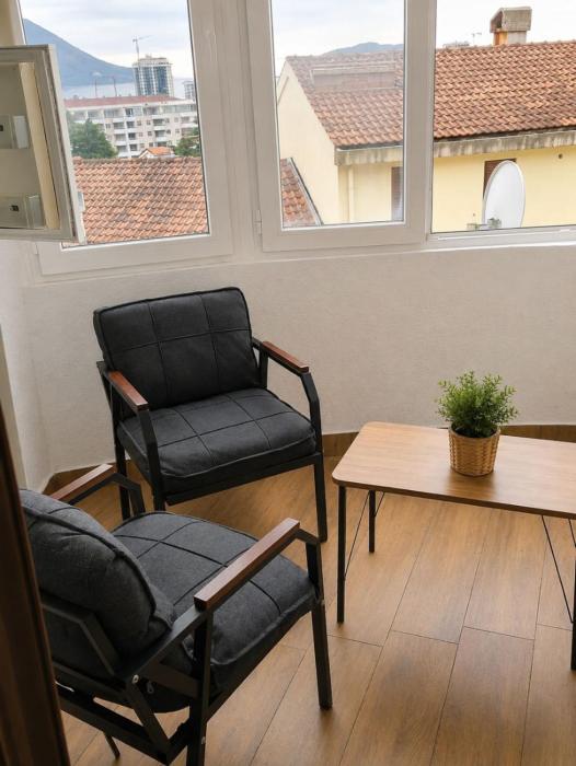 Sunrise Apartment