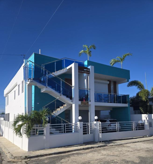 3 Bedroom Ground Floor Villa with Spectacular Ocean View Rooftop Patio in La Romana