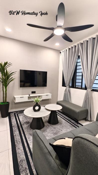 B&W Homestay Tambun