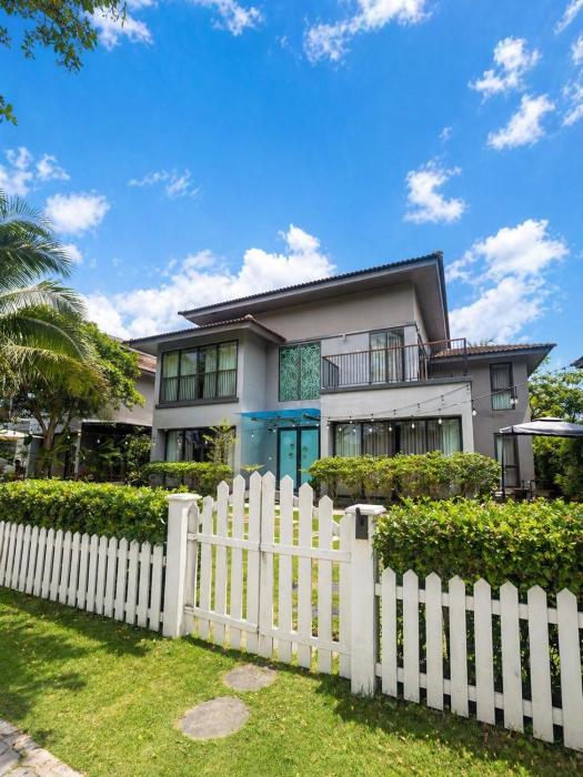 Sonasea Luxury Villa 4 Br with night market