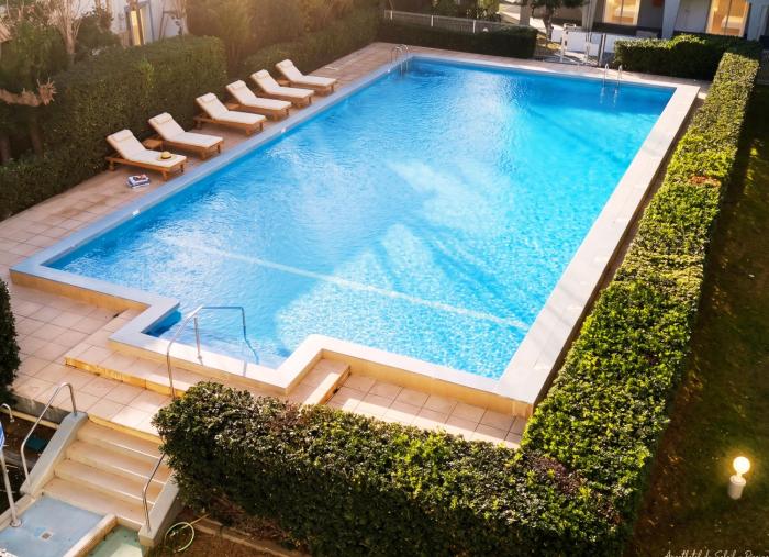 A 1 min de la plage piscine, clim, wifi - 111