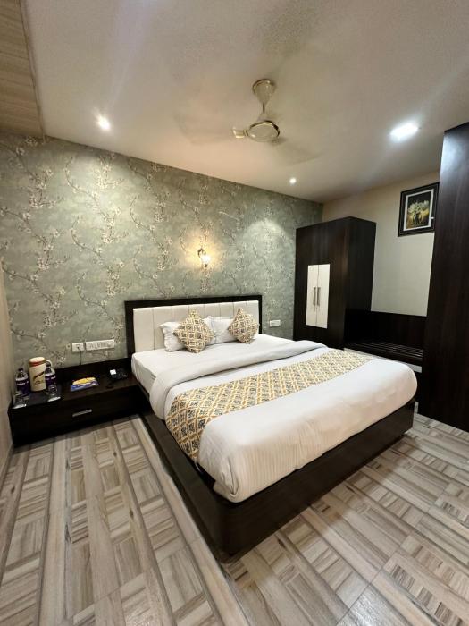 Hotel Royal Ambience
