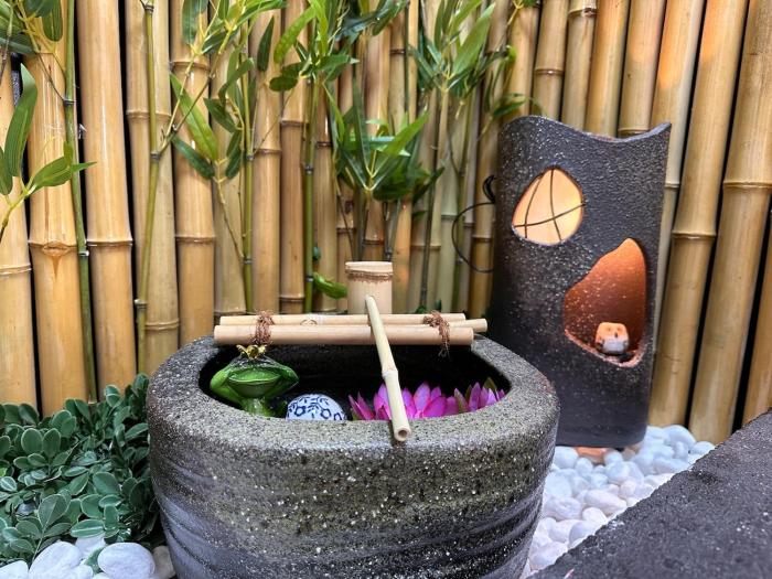 Entire Japanese Style Villa for Exclusive Use 5 Minute Walk from Kishinosato Station Shinsaibashi and Namba in 2 Stops 3 Minutes 4 Bedrooms 1 Living Room 2 Bathrooms Direct Access to KIX Modern Kitchen