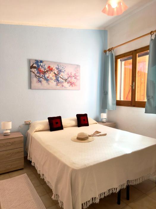 Casa Ginepro - Giardino Privato, Patio, AC a 5 Min dal Mare