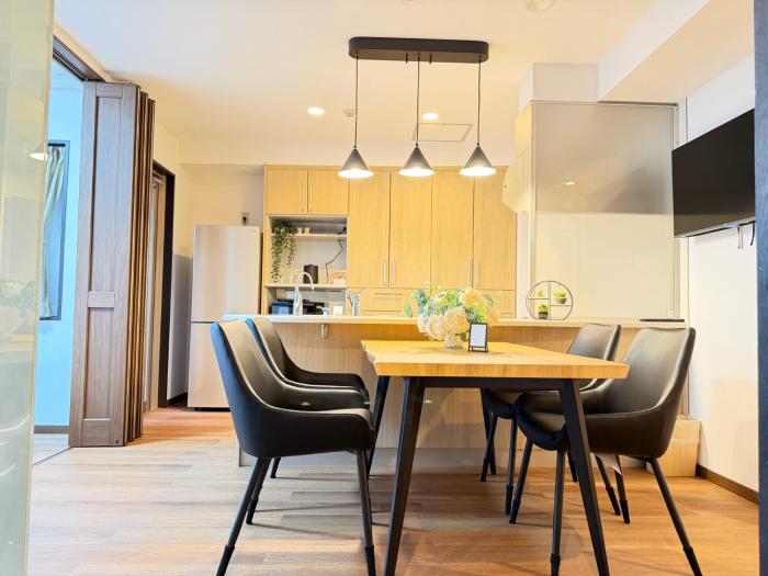 Tokyo Ikebukuro Residence with Huge Kitchen