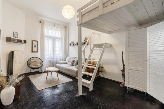 Cobalt Haven Apartment