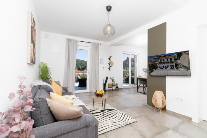 Honoris Apartment - Brand new - Private parking - 90 m from the beach- Terrace