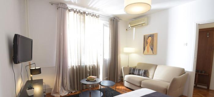 Tiny & Cozy Central Apartment
