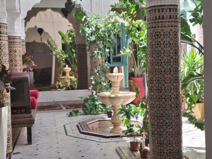Riad Mille Et Une Nuits