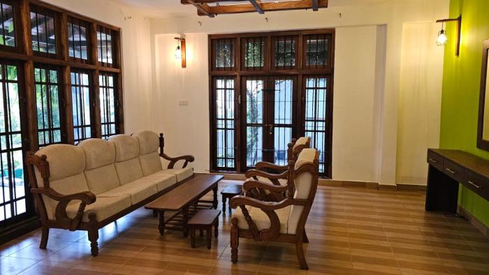 Airport Transit Gagani Villa
