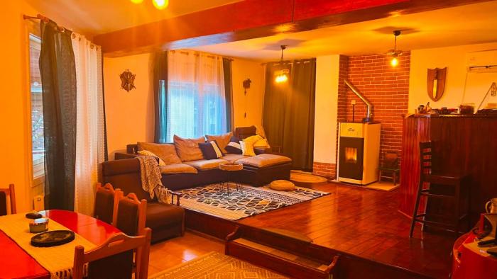 OLD SHEPHERD Guest House