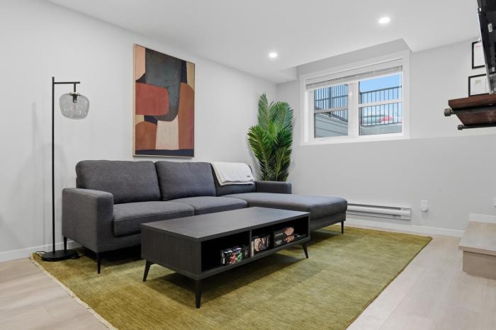 Modern 1BR South Health Campus Free Parking