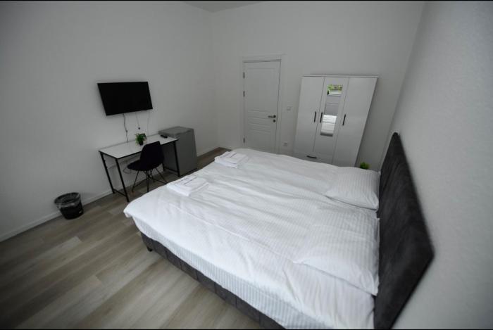 Royal Rooms 102