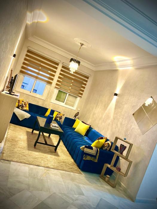 Modern Pool View Apartment Near Beach & Airport
