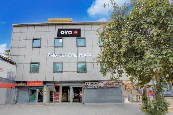 Hotel O Royal Plaza