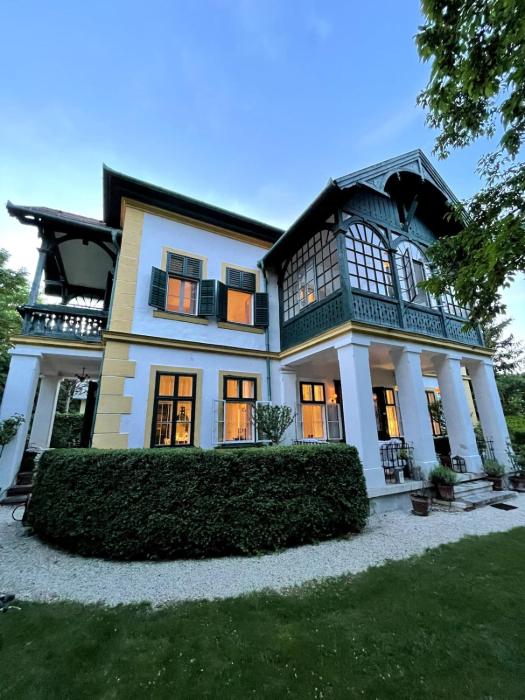 Csokonai Luxury Villa Balatonfured