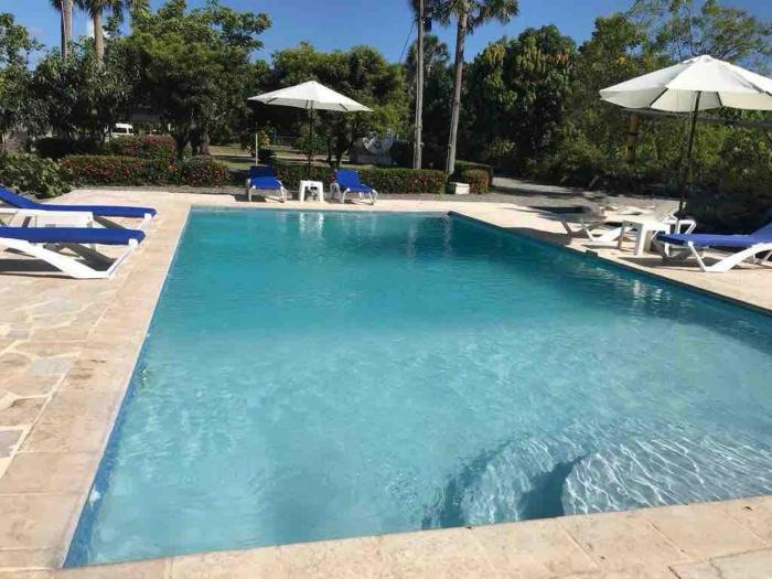 Villa Dominic, Lovers of the Simple and Natural