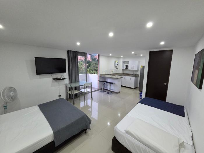 Acogedor apartaestudio con balcon