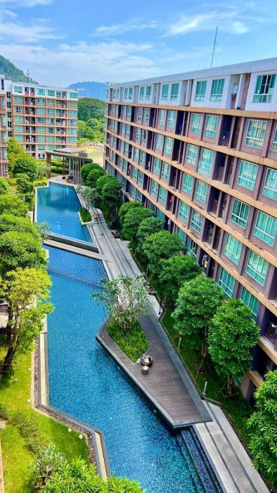 Dcondo creek, pool view 168