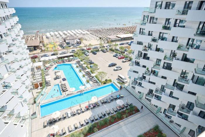 CosTan Apartment Infinity Spa & Parking