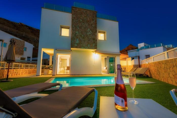 Villa Antunez