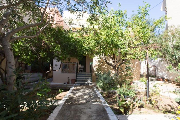 Lovely 60sqm house with garden!!