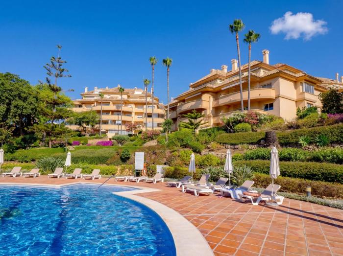 Cubos Marbella Elviria Hills, Golf & Pool