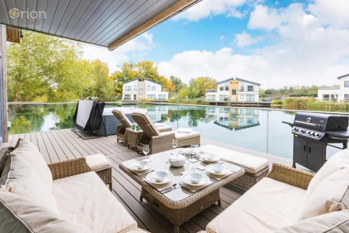 Heron Lodge