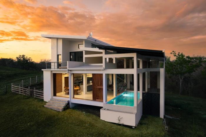 Private Jungle Sanctuary with Indoor and Outdoor Pool