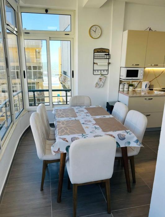 Venecia Street Sea View Apartment Durrës