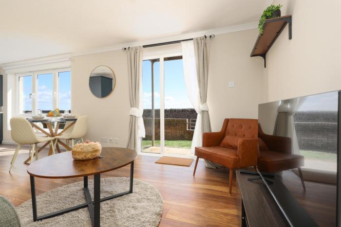 Sea Point - 2 bed apartment