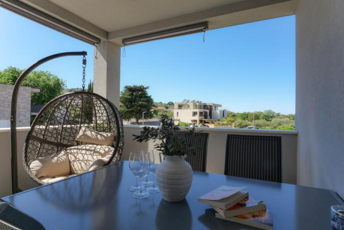 New Apartment Q near Slanica beach -Top Location