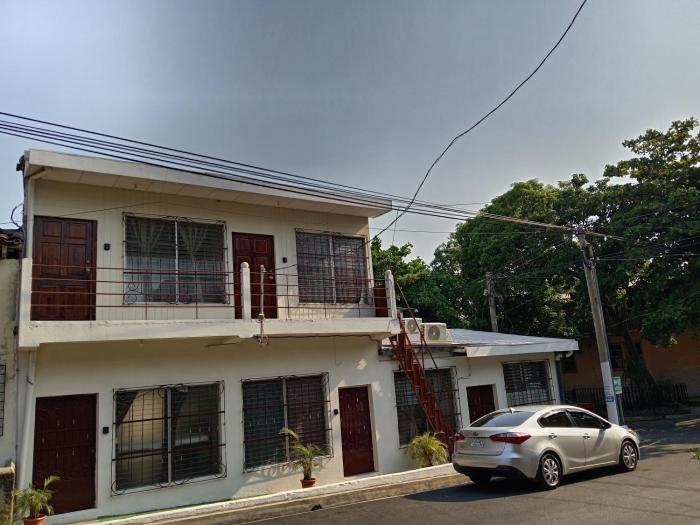 Apartamento céntrico, cerca del aeropuerto 2