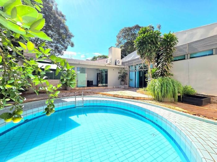 Casa em ótima localização até 8 pessoas área nobre