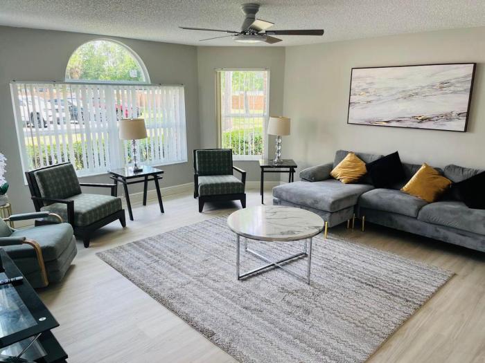 Spacious Apartment KISSIMMEE close to Disney, 3 Bed 2 Bath