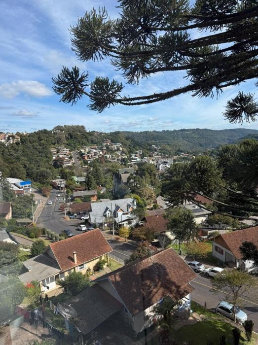 Apto Luxo 100m Vista Única Coração de Gramado