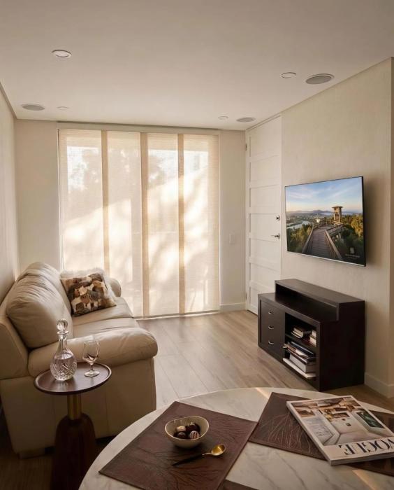 Altos del Rosal, Acomodación en Apartamento 301