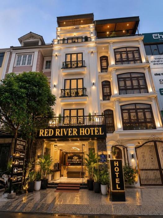 Hotel Red River