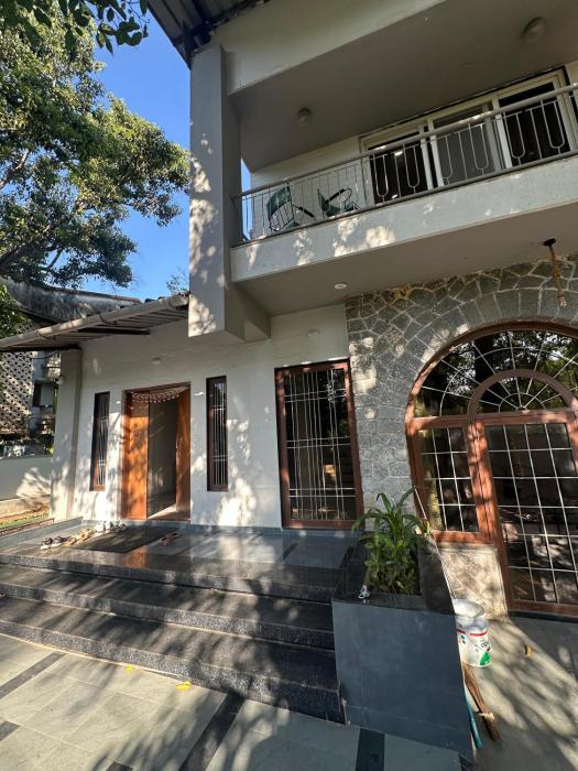 Atishay Villa I 4BHK I Pure veg I Pvt Pool & lawn
