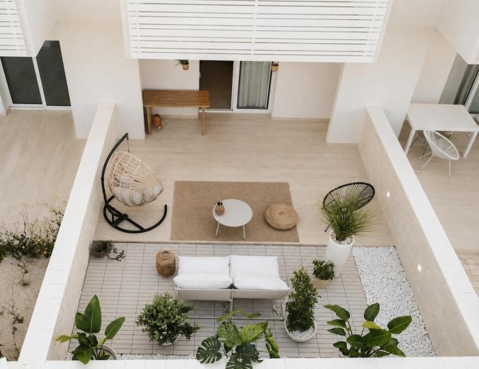 Minimal Luxury Apt with Garden Terrace 100m from sea