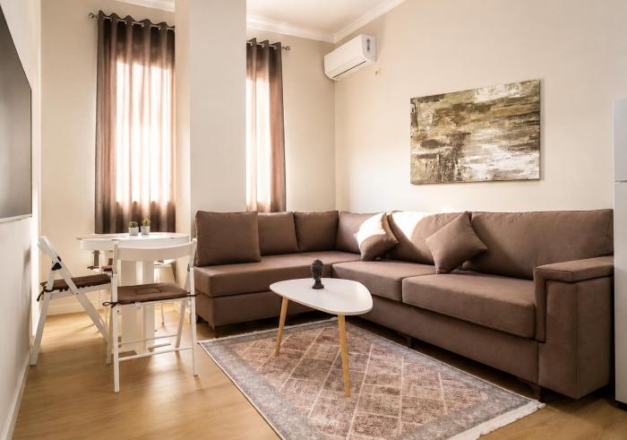 Home Inn Apartment 2 near City Center