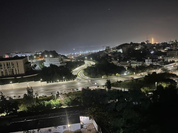 العناصر القبة