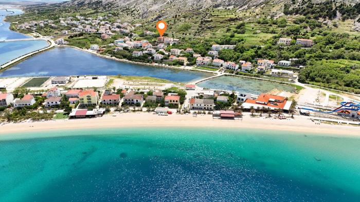 Apartments Crljenko with sea view
