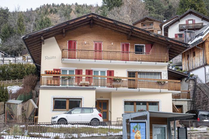 Apartment Raieta