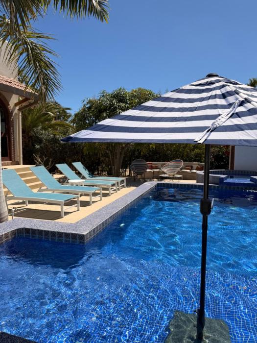 Casa Perla de Todos Santos