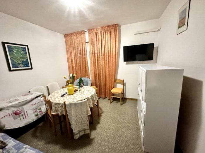 Spacious flat with parking for families in Bibione