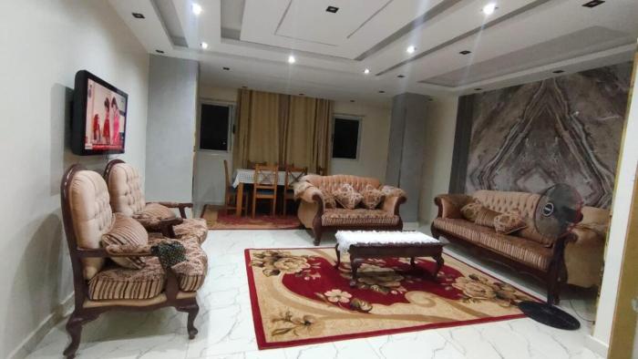 Divina Pyramids Hotel Apartment