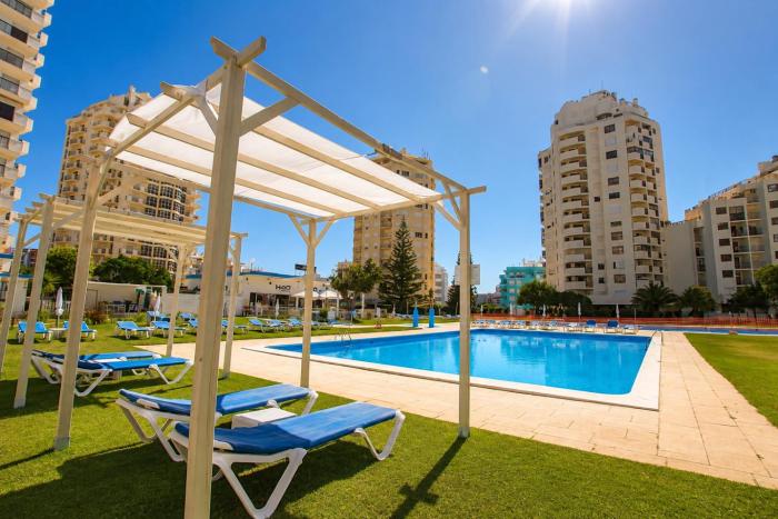 Casa da Praia II na Torre Baleeira